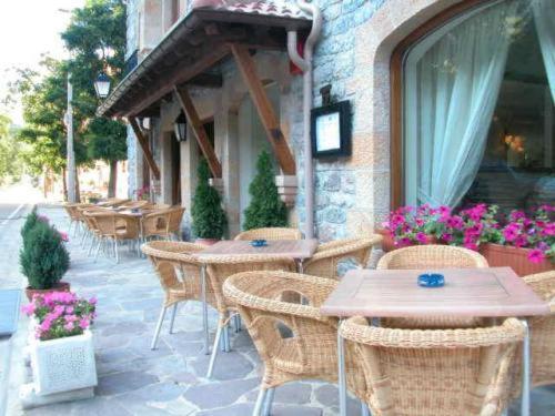 Hotel Cosgaya Exterior photo